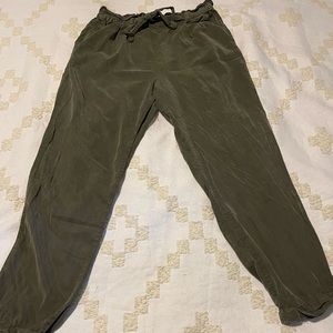 Stradivarius Tie Waist Pants - Size Large